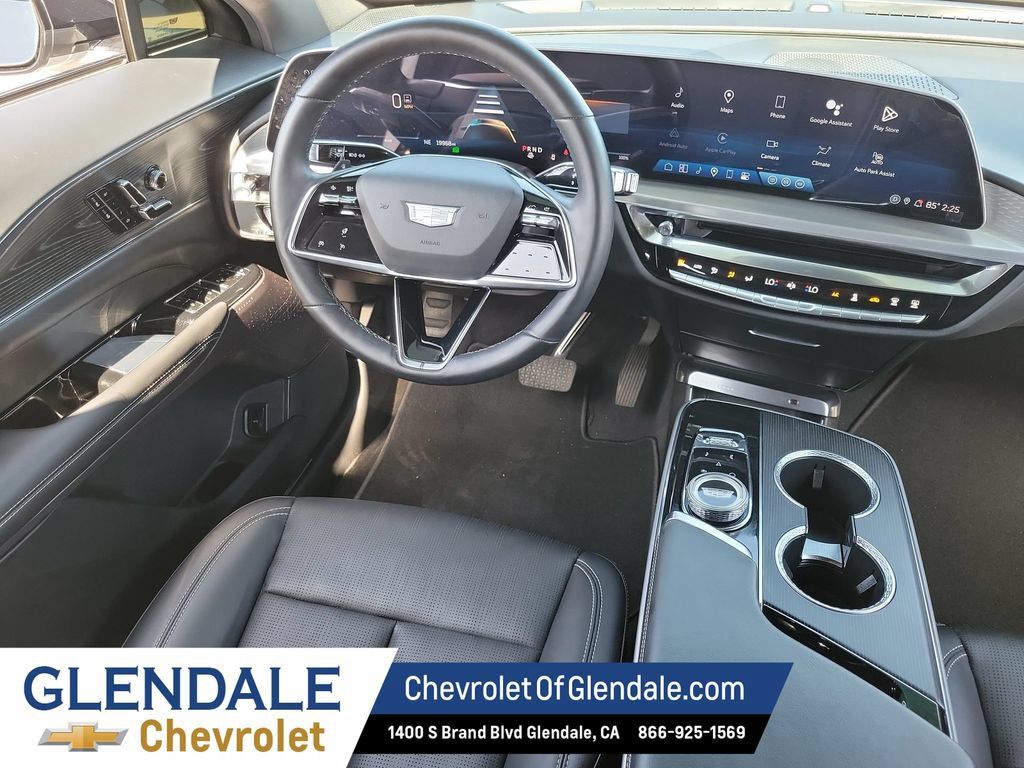 Used 2024 Cadillac Lyriq Luxury RWD image 15
