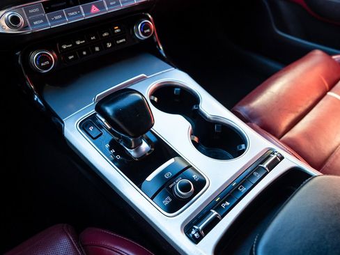 Used 2019 Kia Stinger GT2 image 22