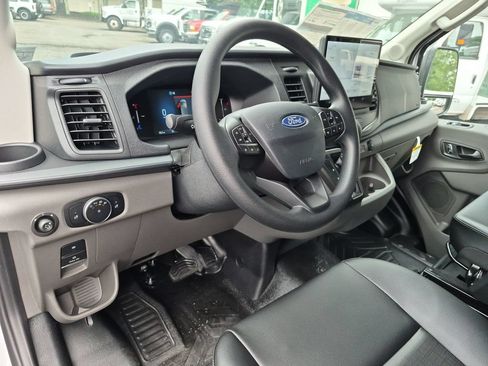 New 2026 Ford Transit 250 148 Medium Roof Extended AWD w/ Load Area Protection Package image 24