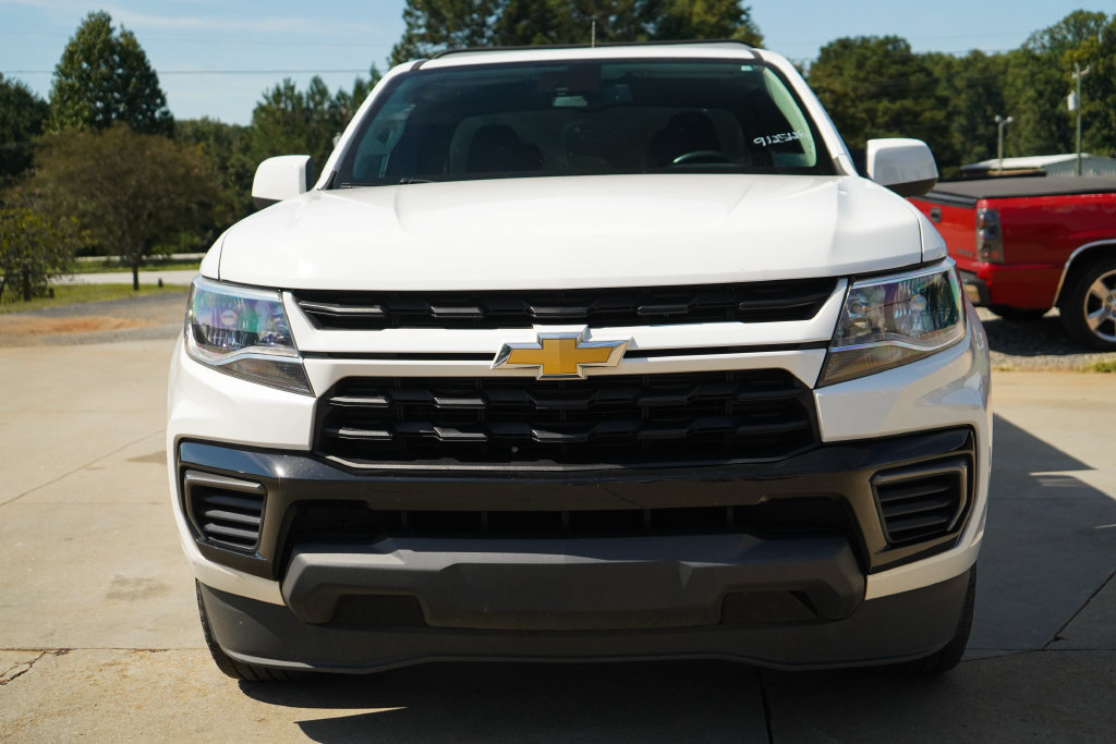 Used 2022 Chevrolet Colorado LT w/ Safety Package RWD image 16
