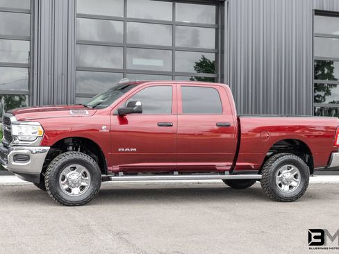 Used 2019 RAM 2500 Tradesman AWD/4WD image 3