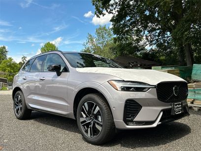 New 2026 Volvo XC60 B5 Plus w/ Protection Package Premier