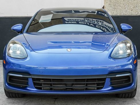 Used 2018 Porsche Panamera 4 AWD/4WD image 7