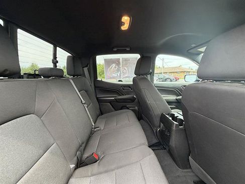 Used 2023 Chevrolet Colorado Trail Boss w/ Advanced Trailering Package AWD/4WD image 16