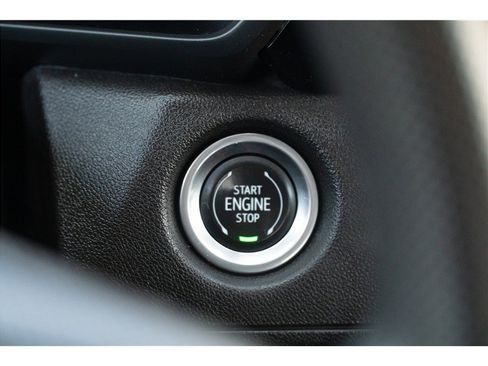 Used 2023 Chevrolet Colorado W/T RWD image 34