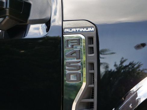 Used 2024 Ford F450 Platinum w/ FX4 Off-Road Package AWD/4WD image 52