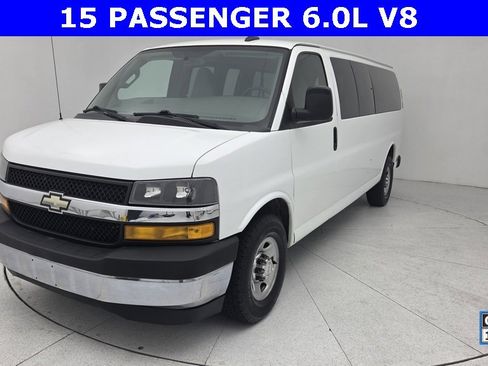Used 2018 Chevrolet Express 3500 LT w/ LT Preferred Equipment Group image 1