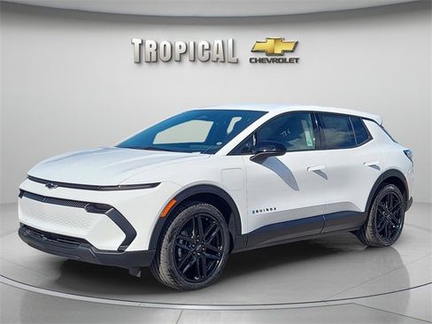 New 2026 Chevrolet Equinox EV LT image 1