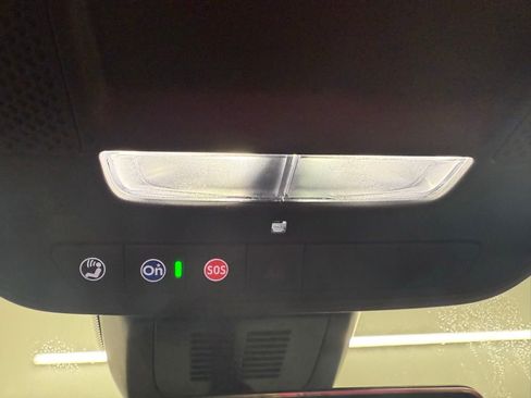 Used 2025 Chevrolet Equinox LT w/ Convenience Package II AWD/4WD image 18