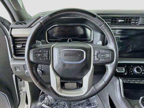 Used 2024 GMC Sierra 1500 Denali AWD/4WD image 36