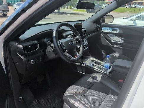 Used 2022 Ford Explorer ST w/ Equipment Group 401A AWD/4WD image 5