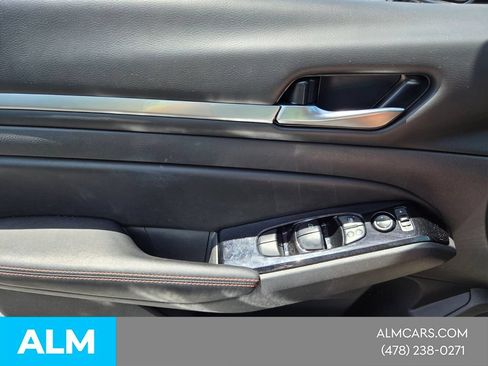 Used 2025 Nissan Altima 2.5 SR FWD image 23