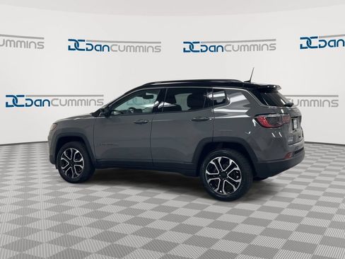 Used 2022 Jeep Compass Limited AWD/4WD image 6
