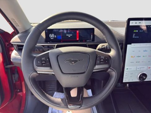 Used 2023 Ford Mustang Mach-E Premium image 10