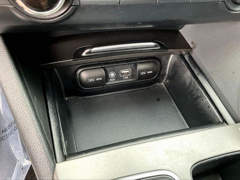 Used 2019 Kia Optima LX FWD image 16