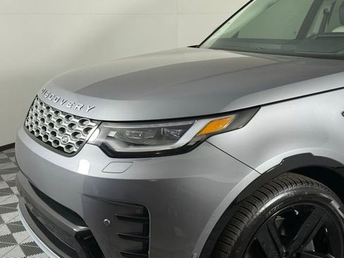 New 2026 Land Rover Discovery Limited Edition image 12
