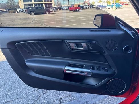 Used 2020 Ford Mustang GT Premium image 34