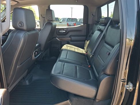 Used 2021 GMC Sierra 1500 Denali AWD/4WD image 10