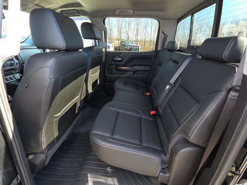 Used 2018 GMC Sierra 1500 SLT image 29
