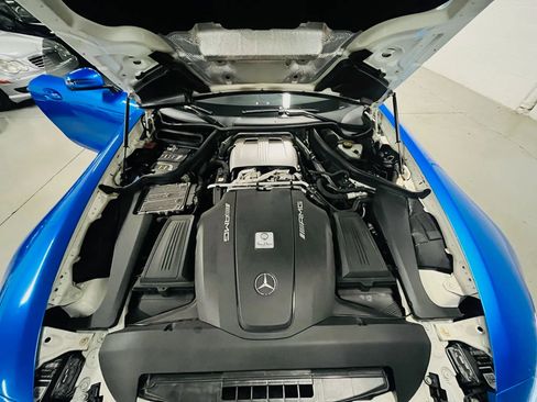 Used 2017 Mercedes-Benz AMG GT S image 31