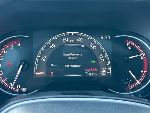 Used 2020 Toyota RAV4 Limited FWD image 20