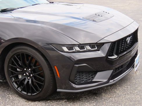 Used 2024 Ford Mustang GT Premium RWD image 6