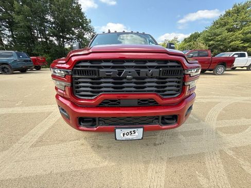 New 2026 RAM 2500 Big Horn AWD/4WD image 8