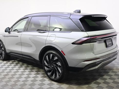 New 2026 Lincoln Nautilus Reserve w/ Jet Appearance Package AWD/4WD image 3
