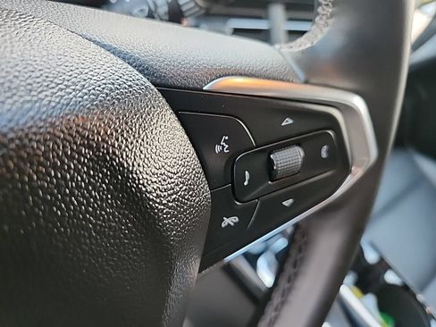 Certified 2025 Chevrolet Trax ACTIV w/ Driver Confidence Package FWD image 11