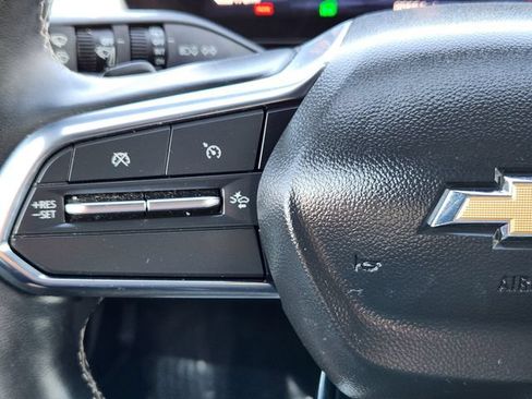 Certified 2024 Chevrolet Equinox EV LT FWD image 30