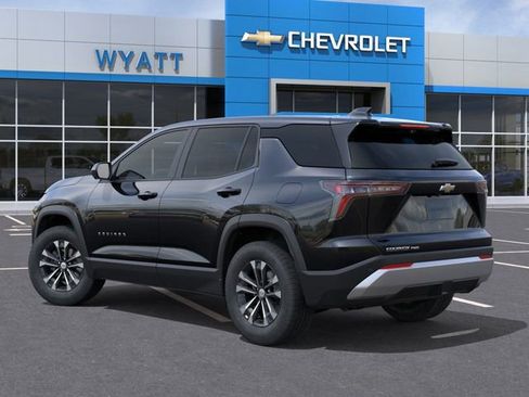 New 2026 Chevrolet Equinox LT w/ Convenience Package II AWD/4WD image 3