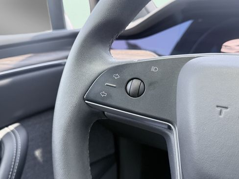 Used 2023 Tesla Model X AWD/4WD image 69