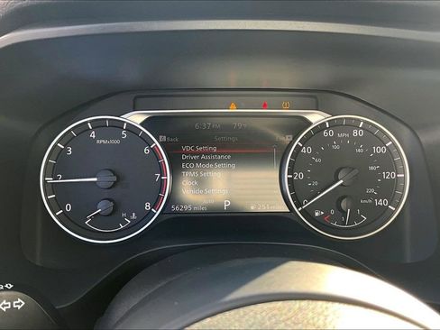 Used 2024 Nissan Rogue SV image 12