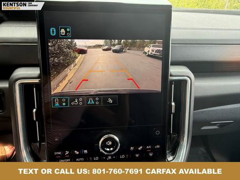 Used 2025 GMC Yukon XL Denali AWD/4WD image 27