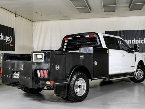 Used 2022 Ford F350 Lariat w/ Lariat Value Package AWD/4WD image 8