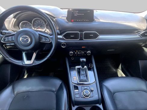 Used 2017 MAZDA CX-5 Touring FWD image 15