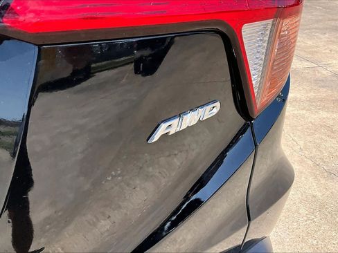 Used 2021 Honda HR-V EX image 10