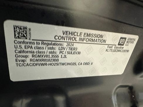 Certified 2024 Chevrolet Trax RS w/ Driver Confidence Package image 34