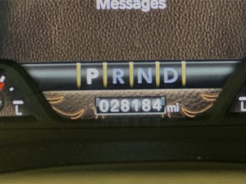 Used 2024 RAM 1500 Laramie image 27