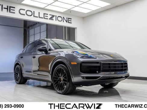 Used 2023 Porsche Cayenne Turbo AWD/4WD image 1