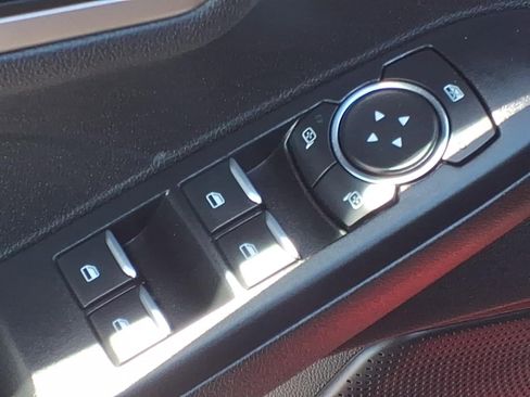 Certified 2022 Ford Escape SE w/ SE Sport Appearance Package FWD image 21