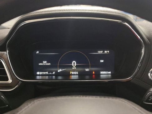 Used 2020 Lincoln Continental AWD w/ Premium Package image 10