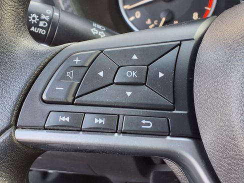 Used 2020 Nissan Sentra S image 19