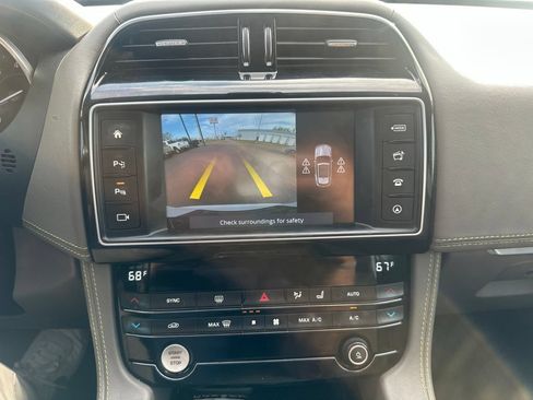 Used 2018 Jaguar F-PACE R-Sport AWD/4WD image 31