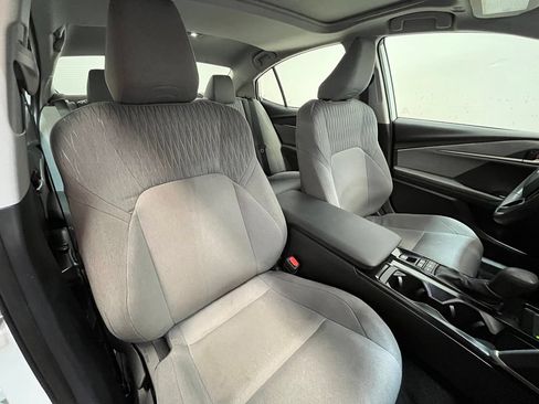 Used 2025 Toyota Camry LE w/ Convenience Package FWD image 12