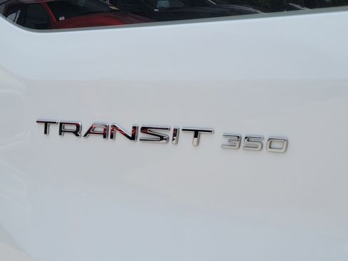 Used 2017 Ford Transit 350 XLT RWD image 9
