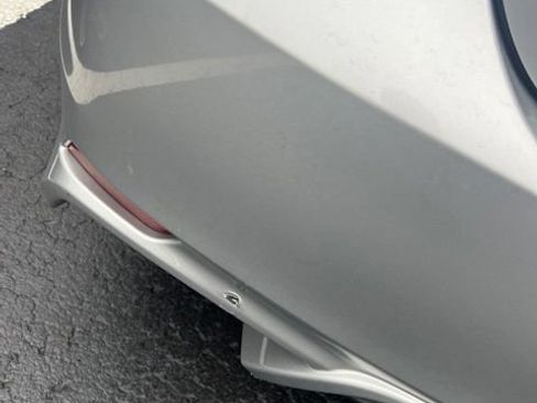 Used 2020 Toyota Camry SE FWD image 17