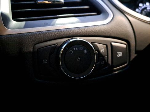 Used 2020 Ford Edge SEL w/ Cold Weather Package image 23