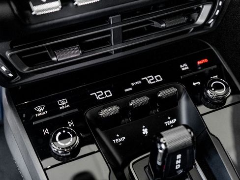 Certified 2024 Porsche 911 Carrera 4S w/ Sport Package image 31