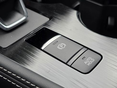 New 2026 Nissan Rogue Platinum AWD/4WD image 31